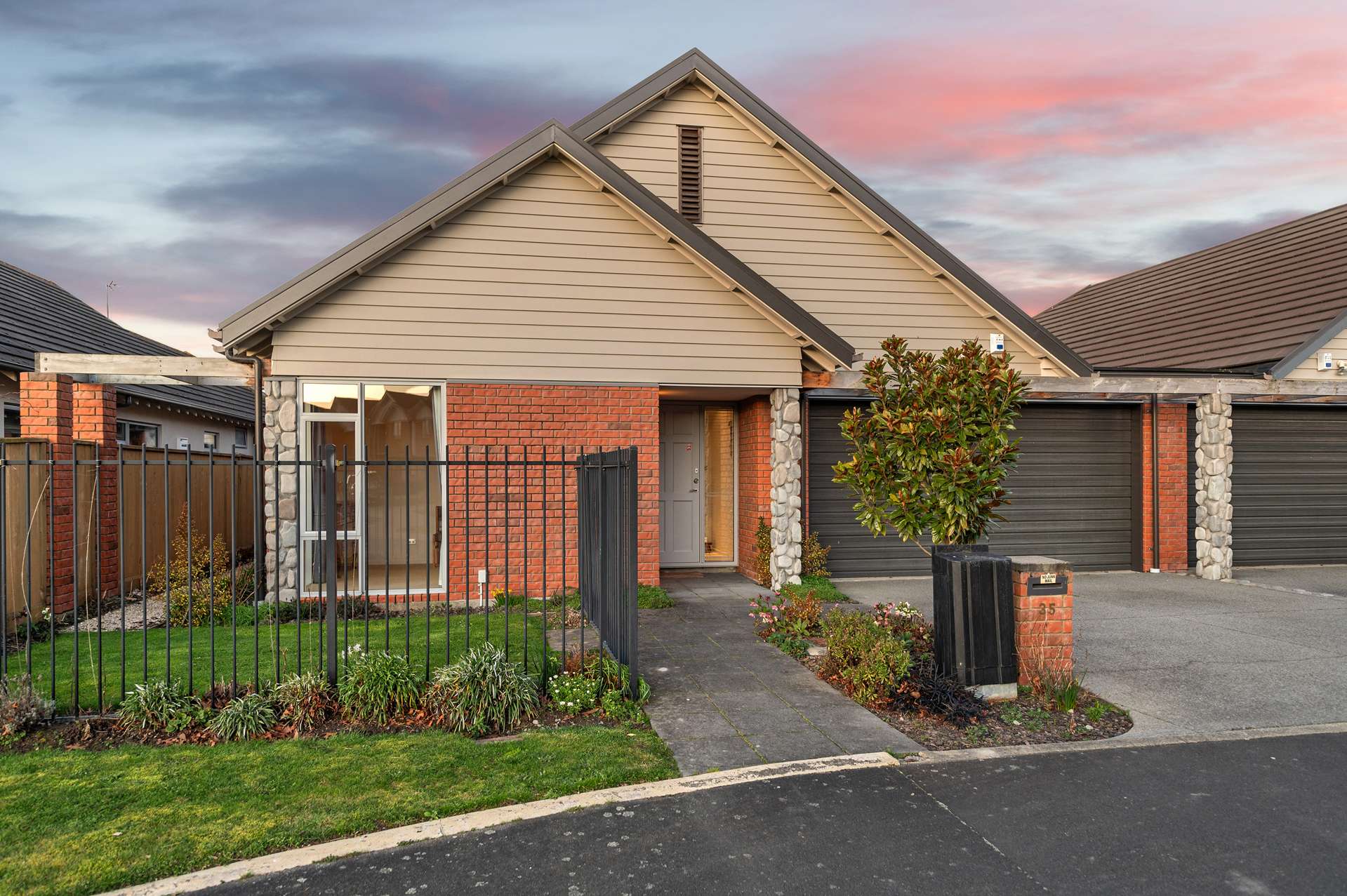 35 Henley Green Northwood_0