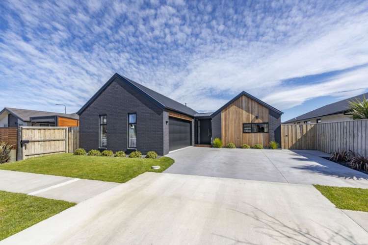 24 Nathaniel Archer Street Woodend_31