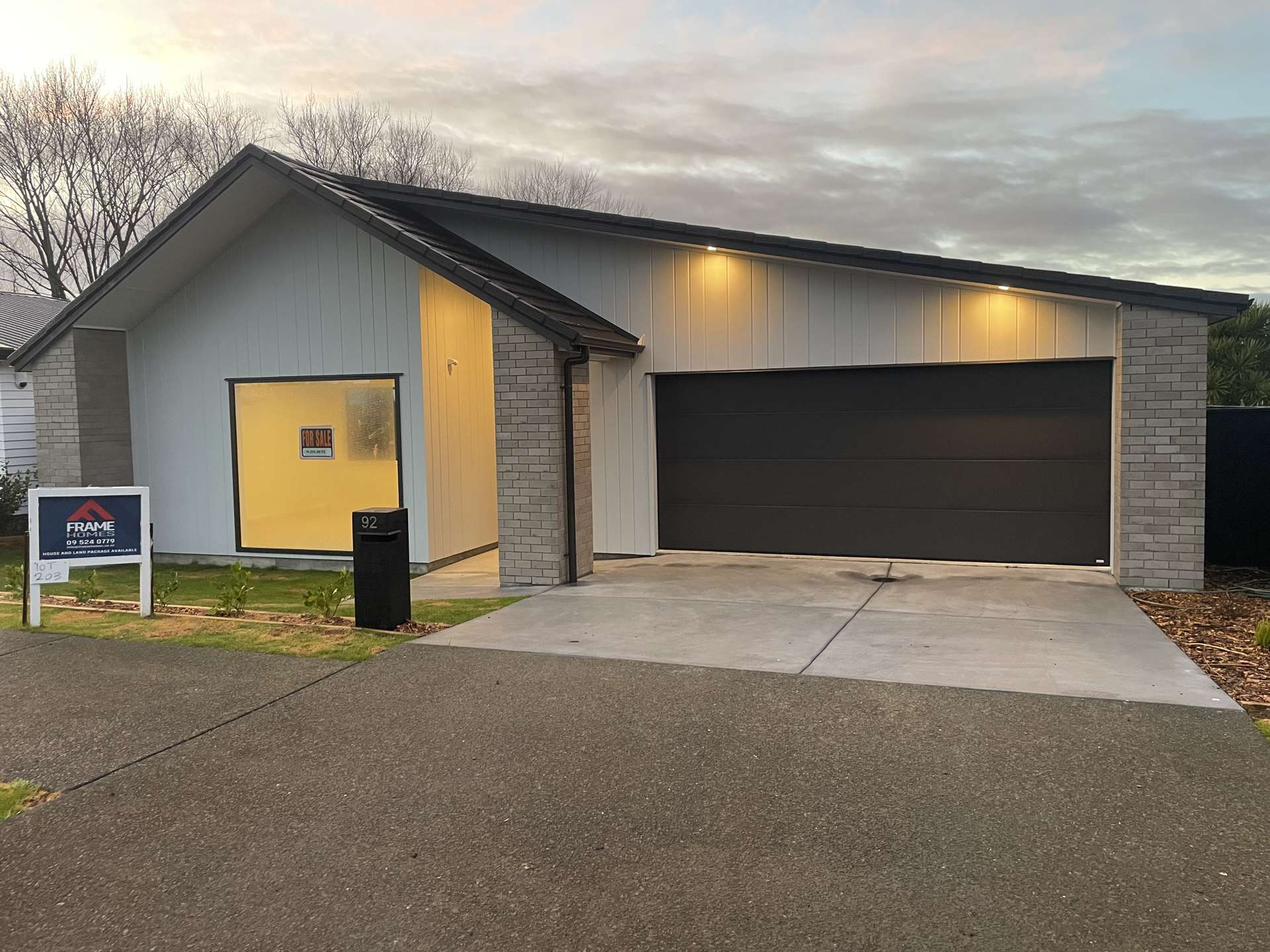 92 Metoriti Cres Paerata_0