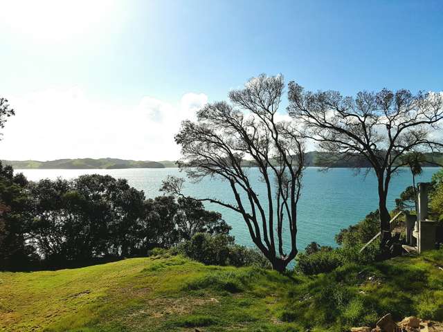 14 Hunterville Road Waiheke Island_1