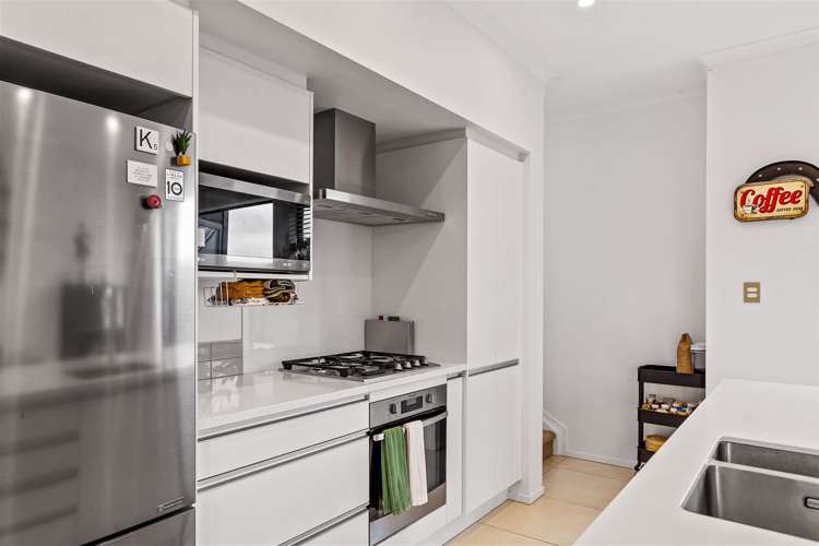 3/25 Sidney Wallingford Way Hobsonville_8