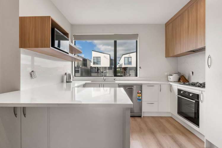 18 Te Aparangi Road Papakura_19