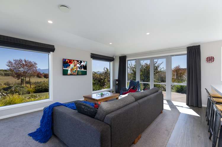 445 Old Coach Road Upper Moutere_4