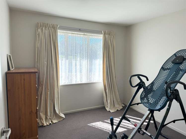 142a Coulson Road Paroa_15