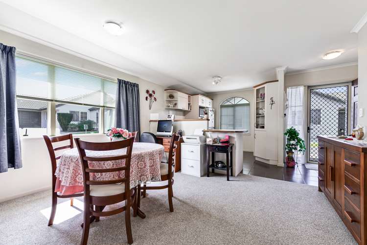 17/16 Rototuna Road Flagstaff_14