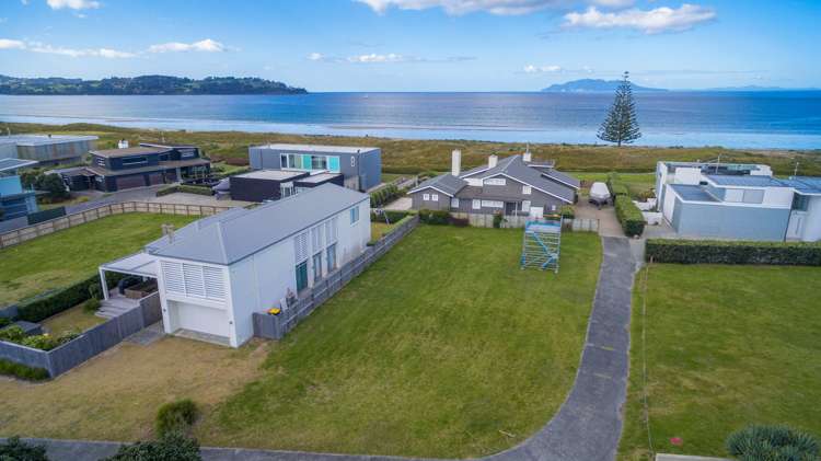 38 Inanga Lane Omaha_4