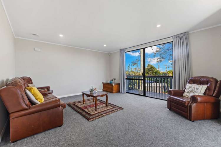28 Sunningdale Street Wattle Downs_5