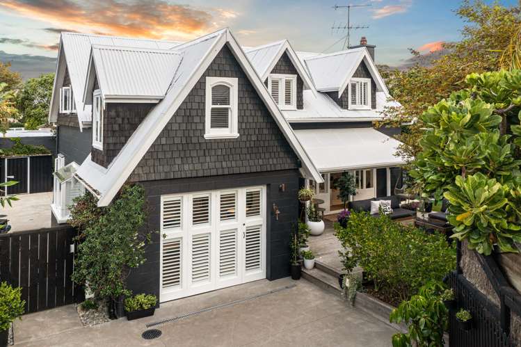 32 Russell Street Stanley Point_18