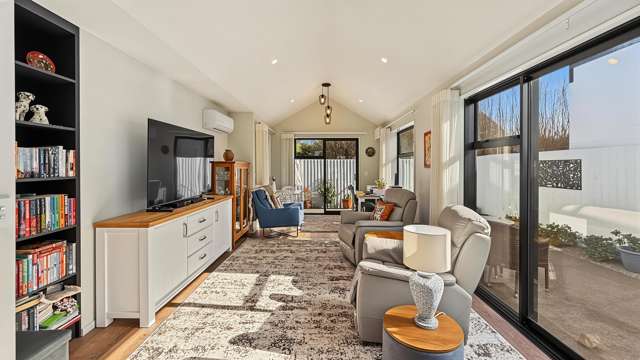 4 Founders Lane Yaldhurst_1