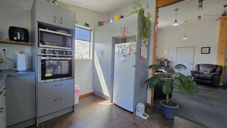 711B La Fontaine Road Harihari_2