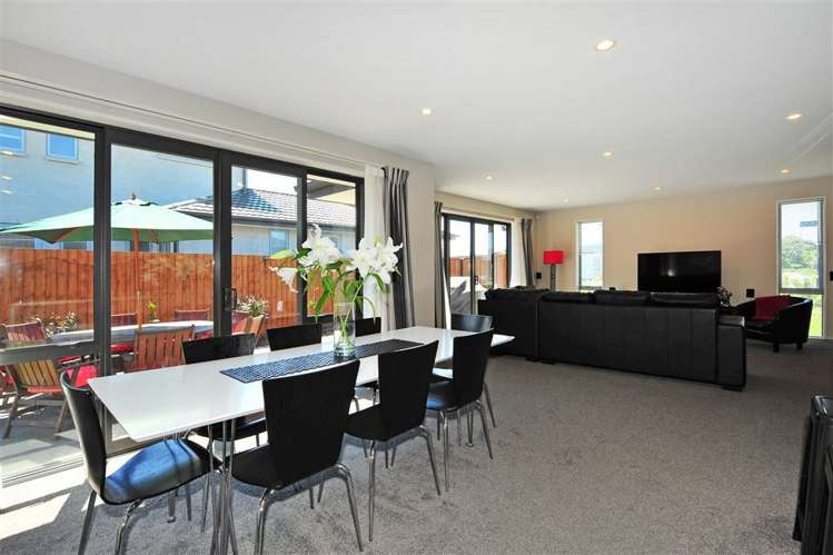 9 Augustine Drive Aidanfield_2