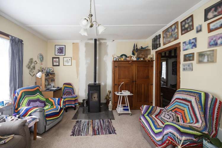 5 George Street Kakanui_24