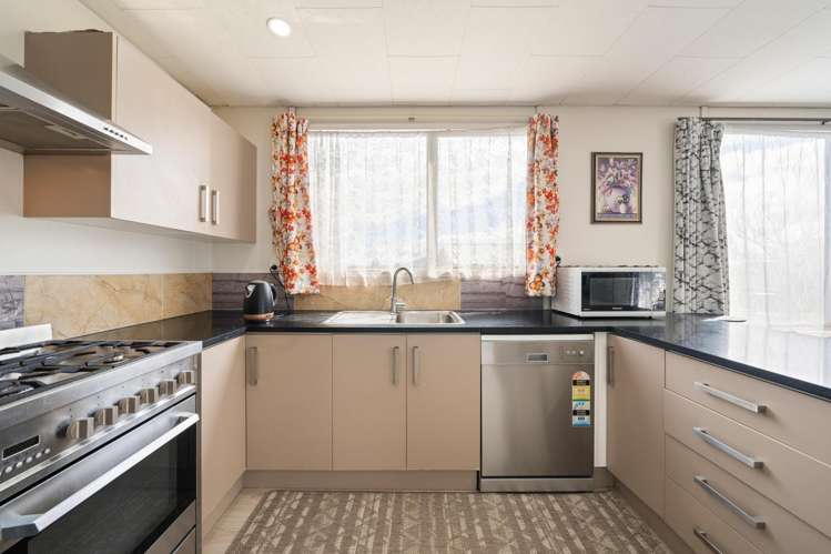 2/115 Boundary Road_4