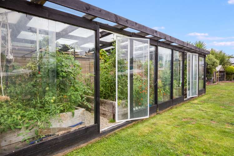 8 Hughan Place Carterton_18