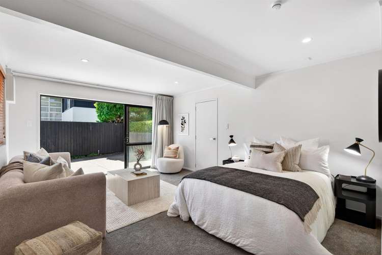 2/10 Sylvan Park Avenue Milford_31