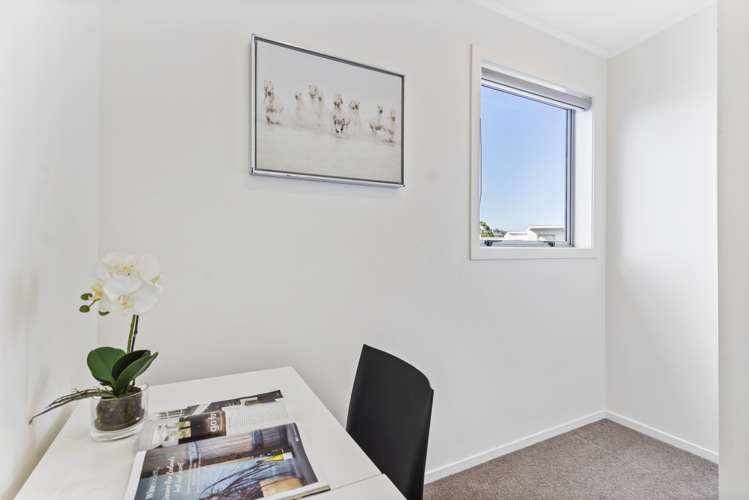 9/3 Wagener Place Mount Albert_9