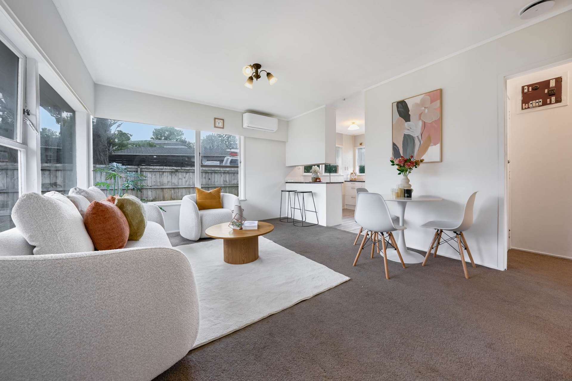 2/40 Cheval Drive Totara Vale_0