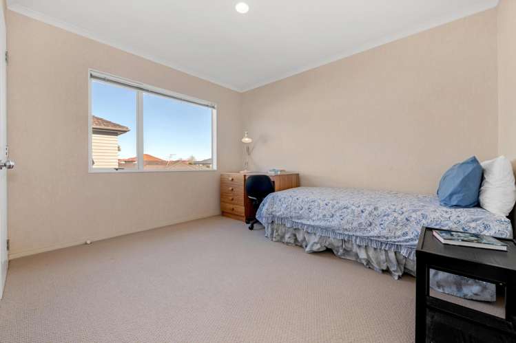 135 Middlefield Drive Flat Bush_13