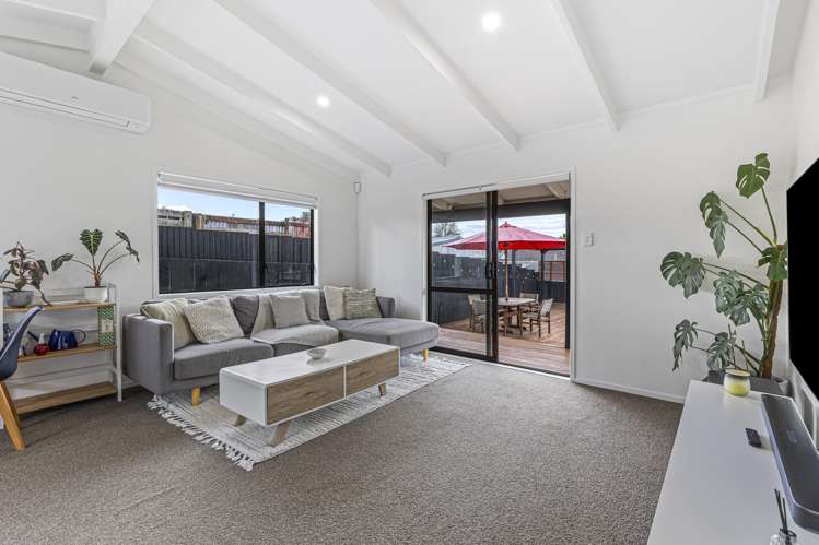 141b Henderson Valley Road Henderson_8