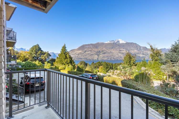 10/8 McKerrow Place Fernhill_14