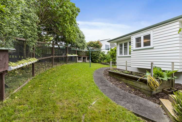 17 Shelly Bay Road Beachlands_37