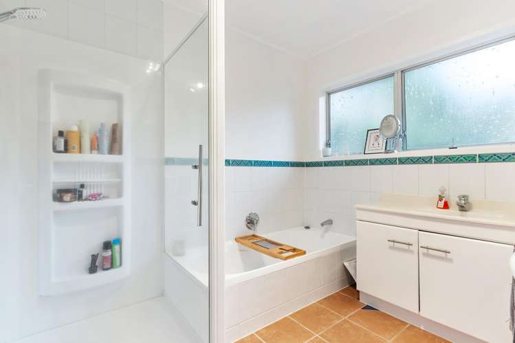 42 Maxwelton Drive Mairangi Bay_16