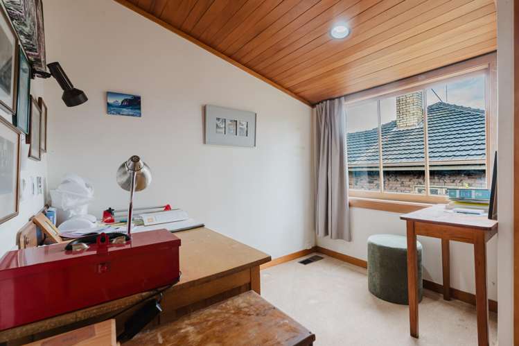 134 Lake Crescent Hamilton Lake_12