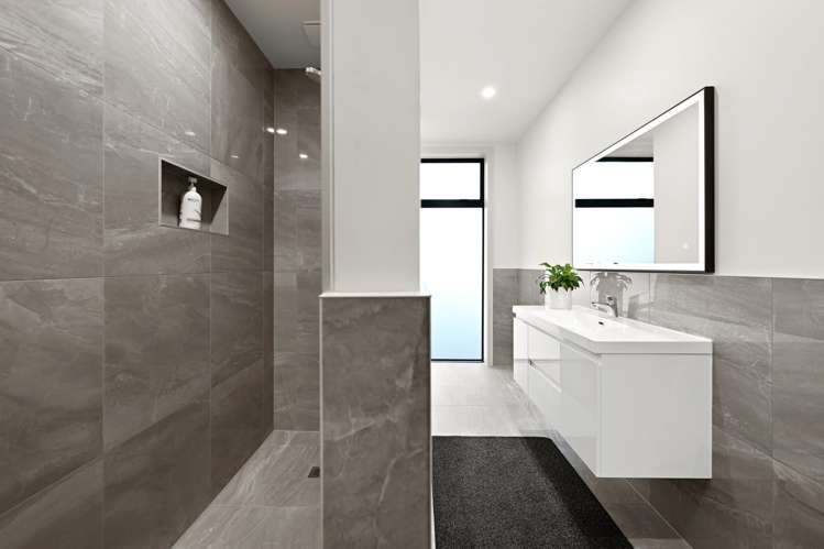 2/136 State Highway 26 Newstead_19