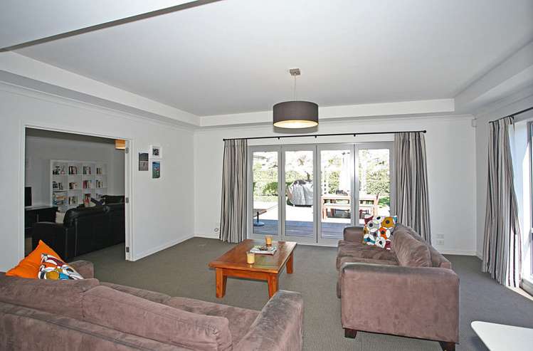 52 Reka Street Parklands_11