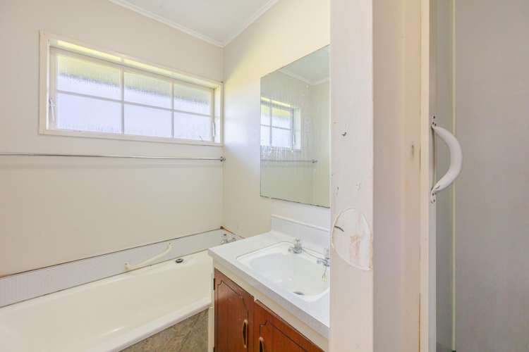 10 Oxford Street Taradale_9