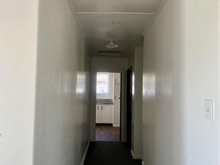 1016 Kauri Street 10487_5