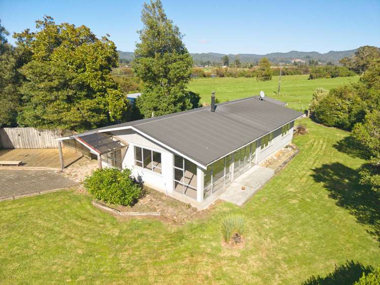 526 Taylorville Road_5