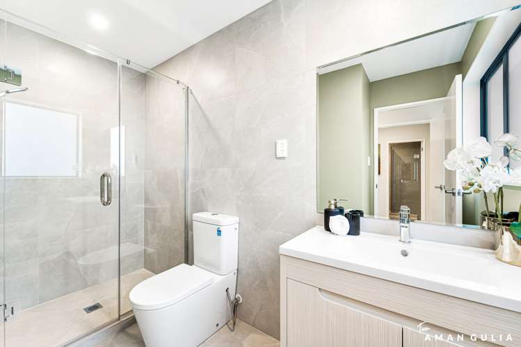 2/33 Buscomb Avenue Henderson_12