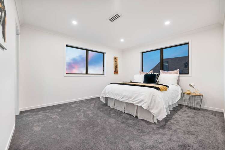 25 Christella Street Flat Bush_23