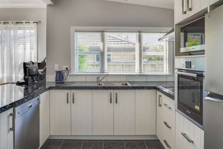 17 High Street Renwick_10