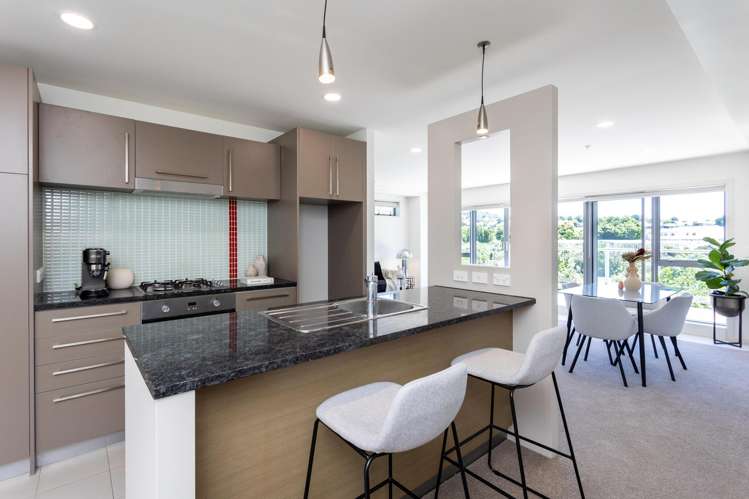 223/4 Wagener Place Mount Albert_8