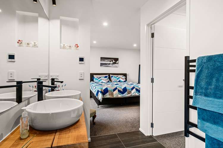 17 Dreaver Drive Waitara_16