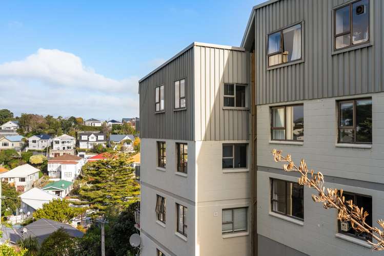 11/7 Konini Road Hataitai_12