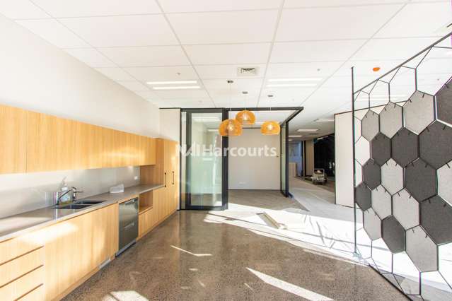GF1/159 Hurstmere Road Takapuna_2