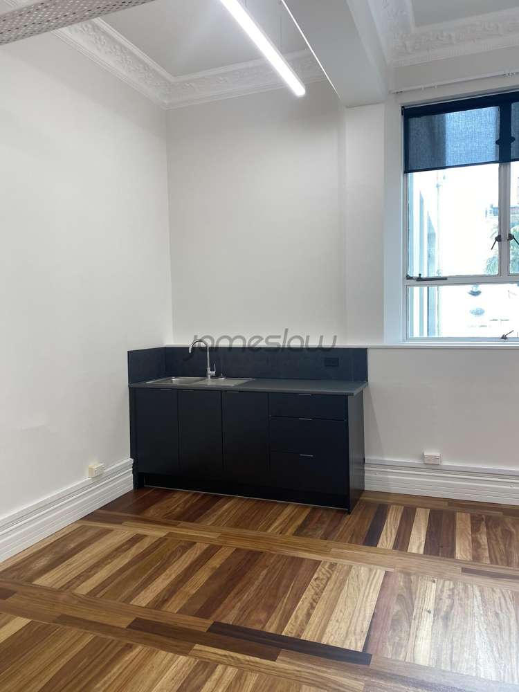 Suite 2H/166-174 Queen Street City Centre_1