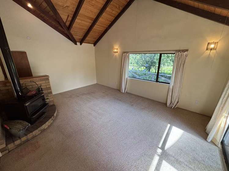 31/Meryl Avenue Kumeu_3