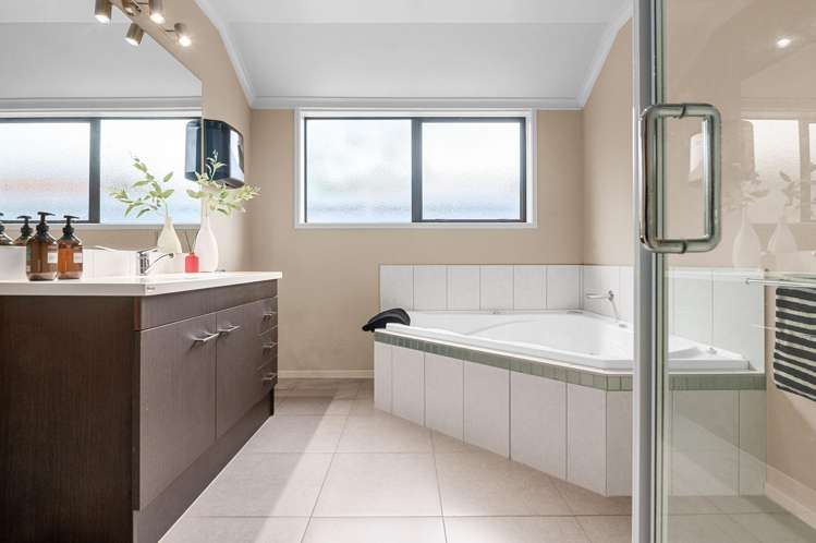 1 Holly Place Rototuna North_16