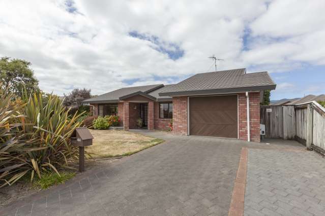 44 Cedar Drive Paraparaumu Beach_1