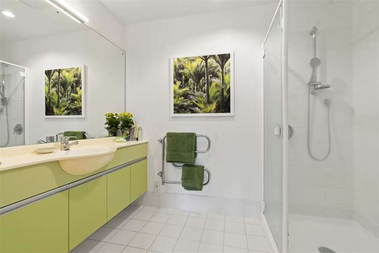 1a/2 Queens Parade Devonport_10