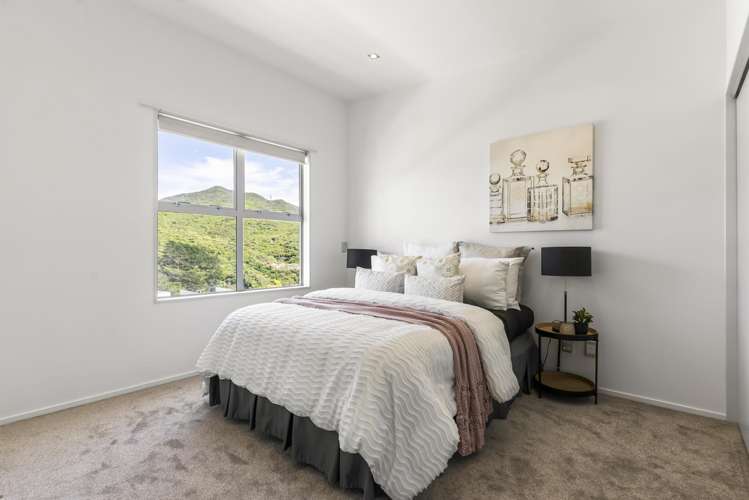 18 Saddleback Grove Karori_7