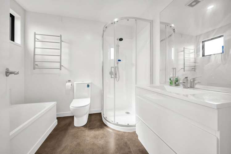 18 Canna Street Flat Bush_16
