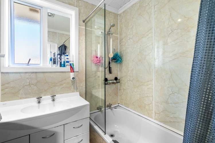 52 Arundel Crescent Strathern_8