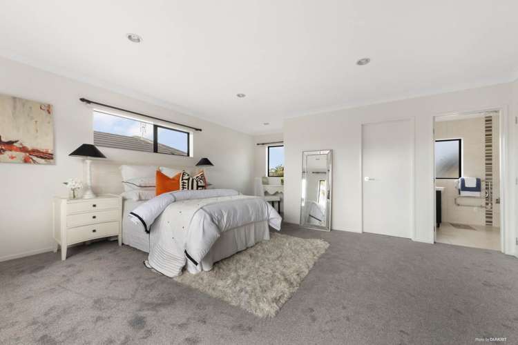 24 Gibbston Crescent Flat Bush_15