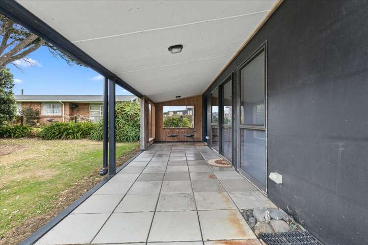 24 Rauparaha Street Marokopa_18