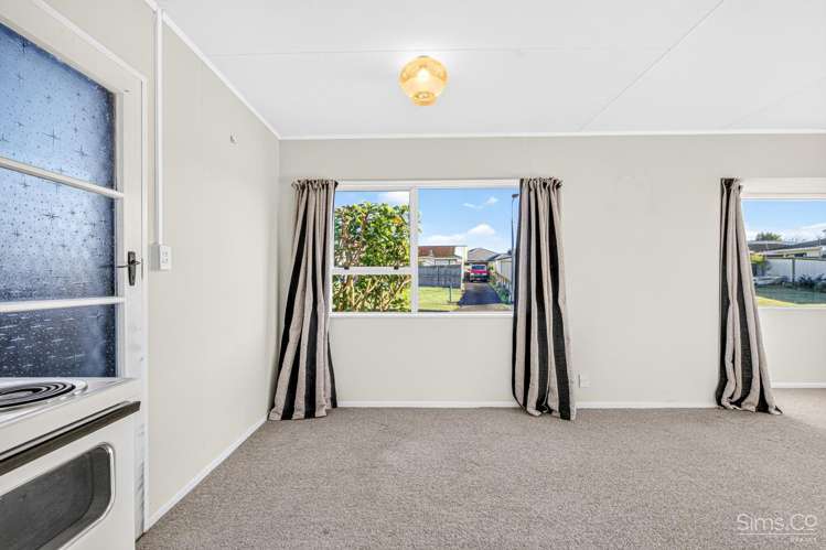5 Avon Place Springvale_9
